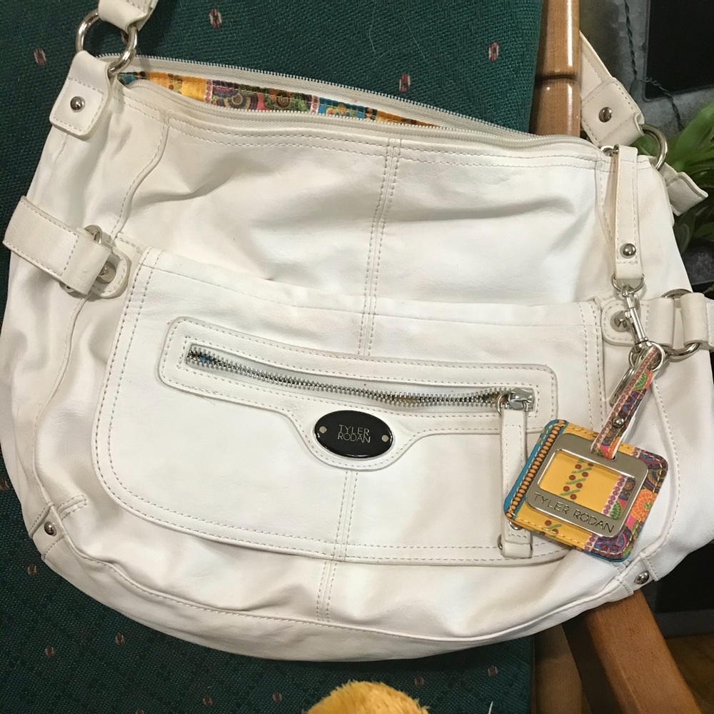 Purse - Picture 2 of 4